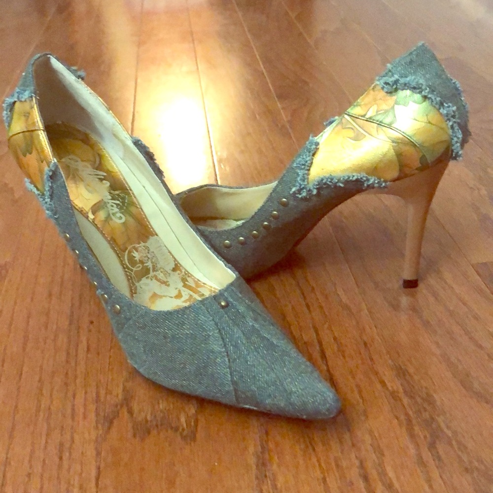 Blue Jean/gold heels